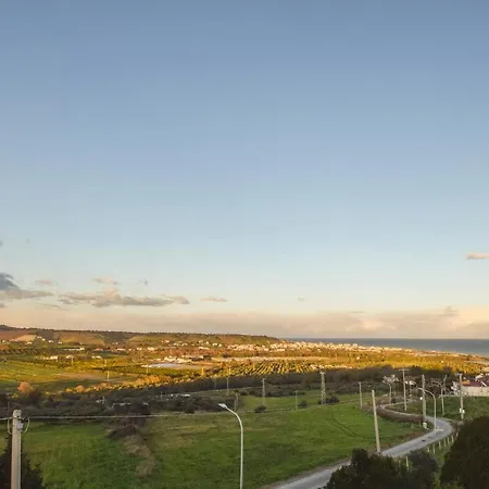 1 Bedroom Beautiful In Ricadi