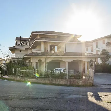 1 Bedroom Beautiful In