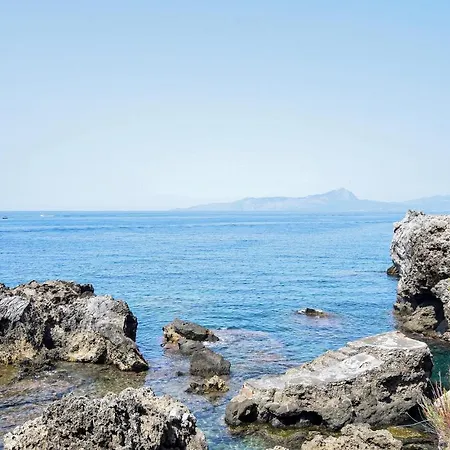 Appartamento 1 Bedroom Beautiful In